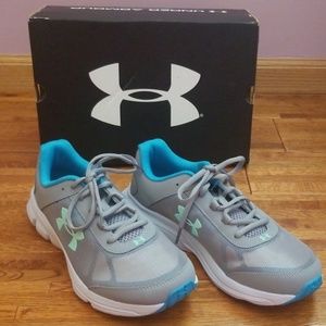 NEW Under Armour Sneakers